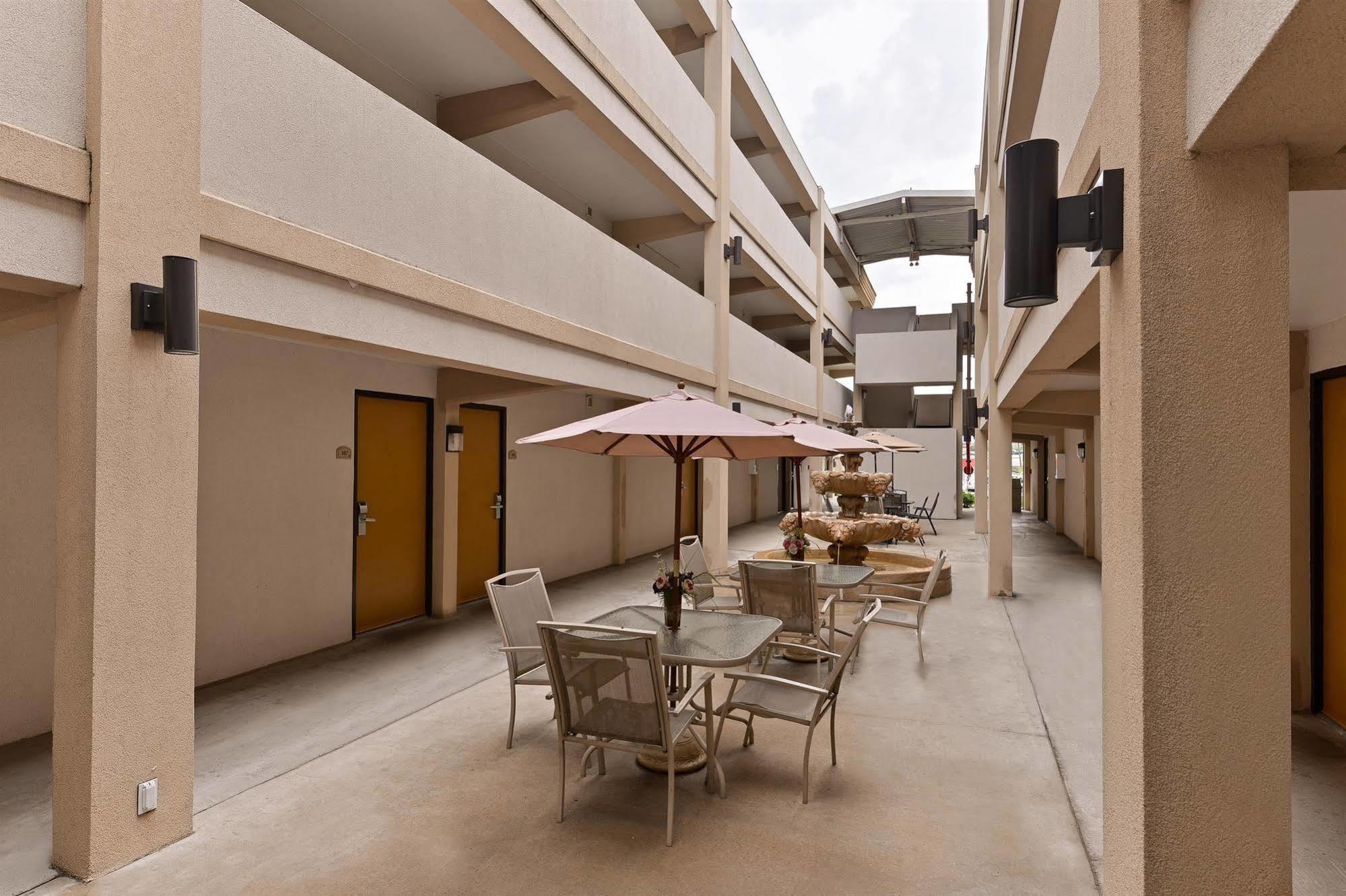 Magnuson Hotel Nashville North Goodlettsville Dış mekan fotoğraf